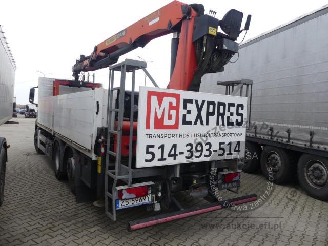 10 - MAN TGS 26.440 6X2-2 BL 2012r.