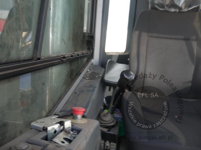 8 - Ciężarówka do transportu drewna RENAULT / VP K520 DE13 6X4 MEDIUM 2024r.
