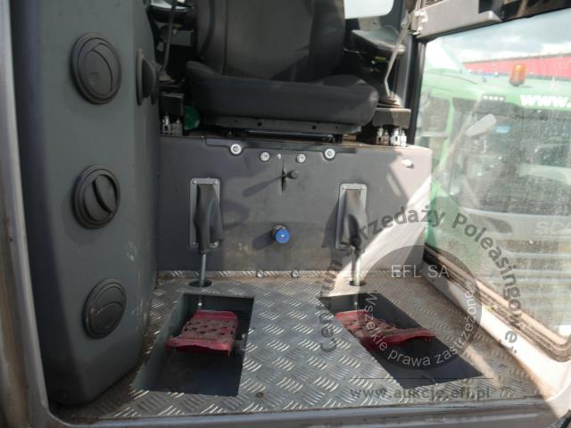 9 - Ciężarówka do transportu drewna RENAULT / VP K520 DE13 6X4 MEDIUM 2024r.