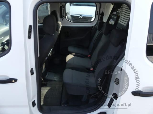 7 - TOYOTA PROACE CITY 1.5 D-4D 130KM 2020r.