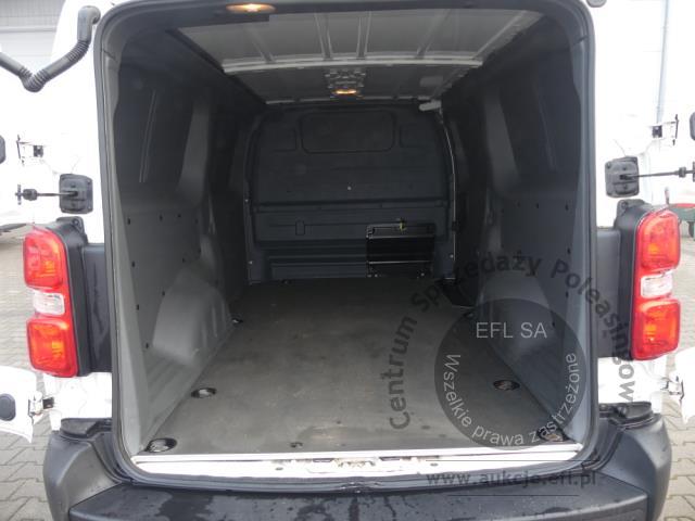 13 - Toyota ProAce 1.5 D-4D Long 2,8t Active 2021r. DW8PY43 Magnice