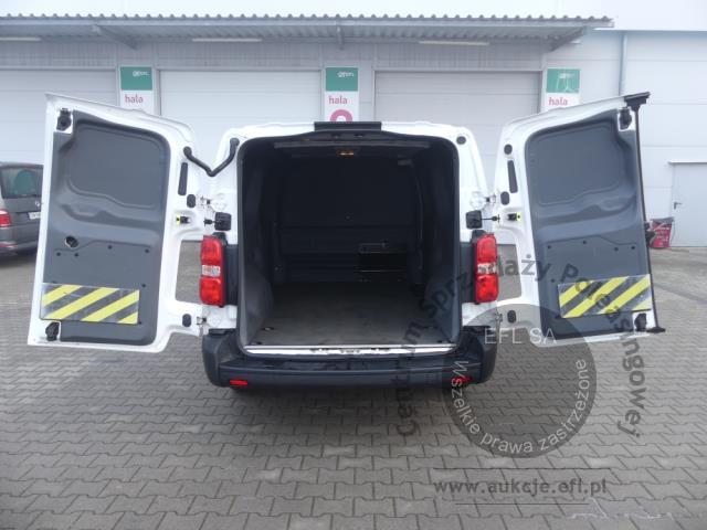 14 - Toyota ProAce 1.5 D-4D Long 2,8t Active 2021r. DW8PY43 Magnice