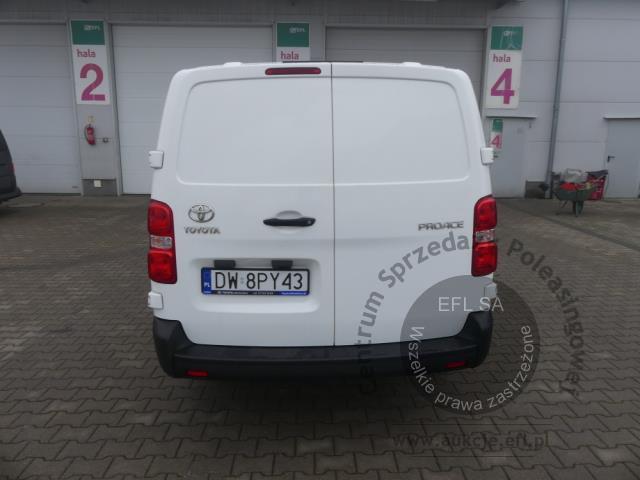 6 - Toyota ProAce 1.5 D-4D Long 2,8t Active 2021r. DW8PY43 Magnice