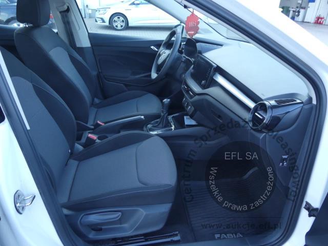 11 - Skoda Fabia 1.0 Ambition Hatchback 2023r. DW2VW27 Magnice