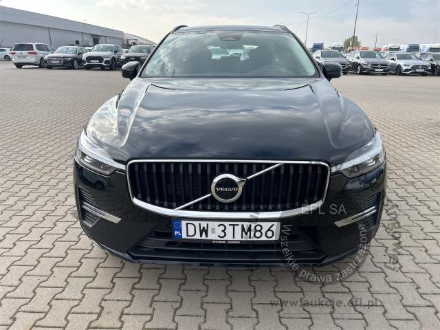 6 - VOLVO XC 60 B4 B ESSENTIAL AUTOMAT 2022r. DW3TM86 Magnice