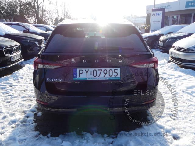 3 - Skoda Octavia 2.0 TDI Style 2022r. PY07905 Pojazd znajduje się w firmie AUTO MOTO CENTRUM sp. z o.o. ul. Ostrowska 328 (przy Trasie Katowickiej) 61-312 Poznań