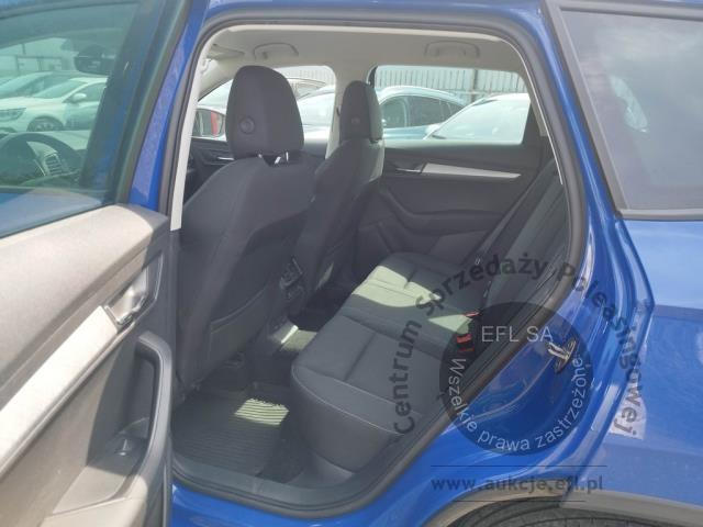 8 - SKODA Karoq 2.0 TDI SCR 4x4 Ambition 2023r. WZ796FX Pojazd znajduje się w firmie ARCTOS GROUP sp. z o.o. Al. Krakowska 7, 02-183 Warszawa