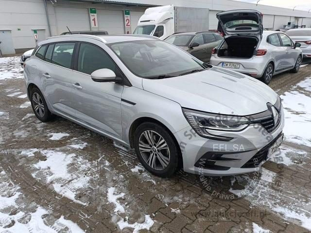 5 - Renault Megane 1.3 TCe FAP Equilibre 2022r. DW3UT84 Pojazd znajduje się w firmie ARCTOS GROUP sp. z o.o. Al. Krakowska 7, 02-183 Warszawa