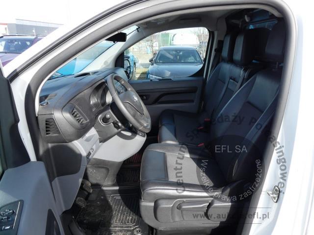 7 - Toyota Proace 2.0 D-4D Long 3,1t 2022r. DW8TM79 Magnice