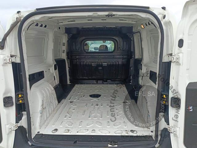 7 - Fiat Doblo Cargo Doblo Maxi XL 1.6  2022r. DW3TX13 Pojazd znajduje się w firmie MDM AUTO sp. z o.o. ul. Morska 78A, 81-225 Gdynia