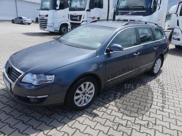 1 - VOLKSWAGEN PASSAT 2.0 TDI 140KM KOMBI 2009r.