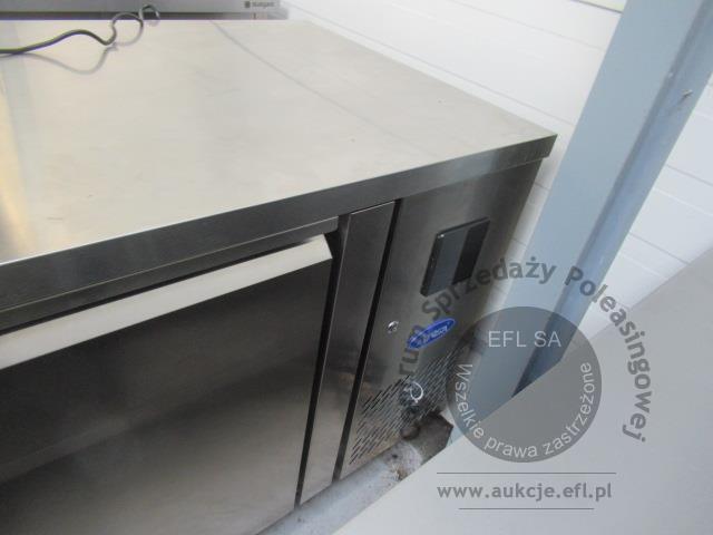 2 - Stół chłodniczy 3-drzwiowy 2024r.