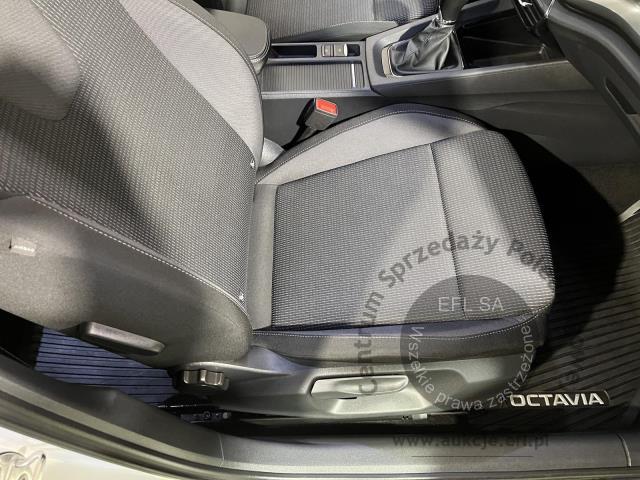 10 - Skoda Octavia 2.0 TDI Ambition 2022r. WND1875C Uwaga Pojazd znajduje się w firmie MDM AUTO sp. z o.o. ul. Zawodników 1, 80-729 Gdańsk