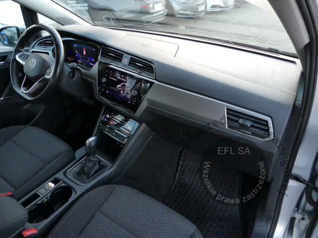 11 - Volkswagen Touran 2.0 TDI Comfortline DSG 2022r. PY10157 UWAGA!! Pojazd znajduje się w firmie AUTO MOTO CENTRUM sp. z o.o. ul. Ostrowska 328 (przy Trasie Katowickiej) 61-312