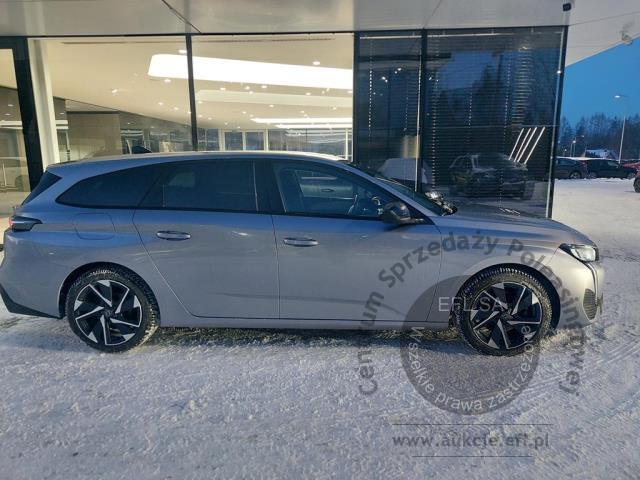 4 - Peugeot 308 1.5 BlueHDi Allure S&amp;S EAT8 Kombi 2022r. WZ961FT Pojazd znajduje się w firmie AACAR sp. z o.o. Jawornik 90, 32-400 Myślenice