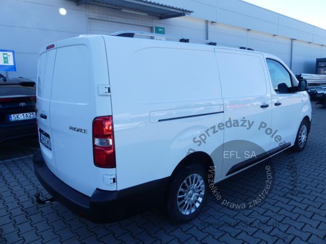 4 - Toyota Proace 2.0 D-4D 2022r. DW2SW08 Magnice