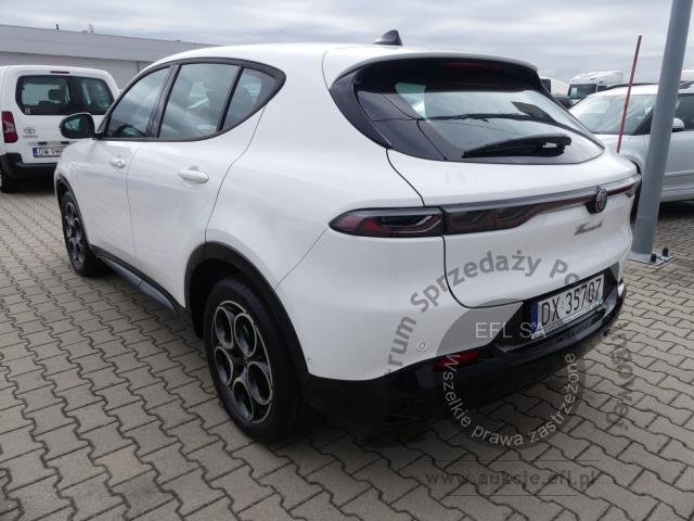 2 - Alfa Romeo TONALE SPRINT 1.5 T4 DCT7 2024r. DX35707 Magnice