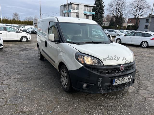 2 - Fiat Doblo Cargo Doblo Maxi 1.6 MJ  2019r. KR9KV58 UWAGA!! Pojazd znajduje się w lokalizacji: Katowice 40-689, Małachowskiego 16