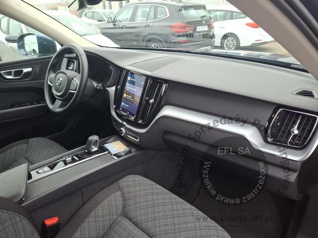 9 - Volvo XC60 B4 D AWD Momentum Pro 2021r. DW9RC93 Magnice