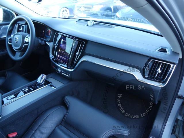12 - Volvo S60 B5 B AWD Ultimate Dark aut 2024r. DX08533 Magnice