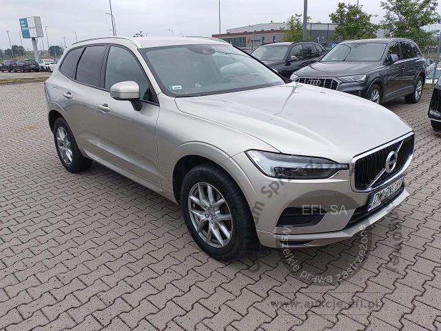 2 - Volvo XC60 B4 B Momentu 2.0 197KM 2021r. DW3NC69 Magnice