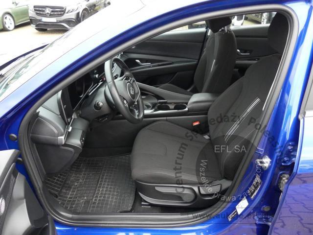 6 - Hyundai Elantra 1.6 Smart CVT Sedan 2023r. DW5WK71 Magnice