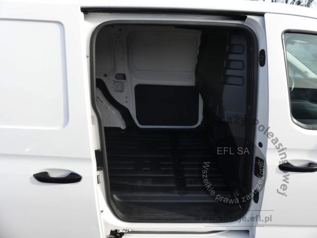 8 - Volkswagen Caddy Cargo Maxi 2.0 TDI 2022r. PY04593 UWAGA!! Pojazd znajduje się w firmie AUTO MOTO CENTRUM sp. z o.o. ul. Ostrowska 328 (przy Trasie Katowickiej) 61-312