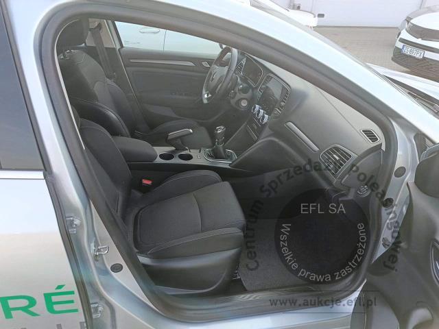 8 - Renault Megane 1.3 TCe FAP Zen 2021r. DW3RM09 Magnice