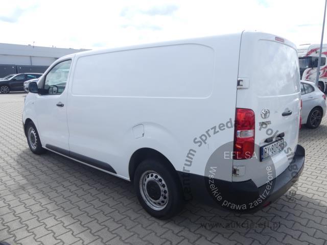 11 - TOYOTA PROACE 2.0 D-4D 122KM FURGON 2018r.