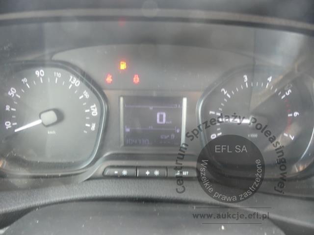 4 - TOYOTA PROACE 2.0 D-4D 122KM FURGON 2018r.
