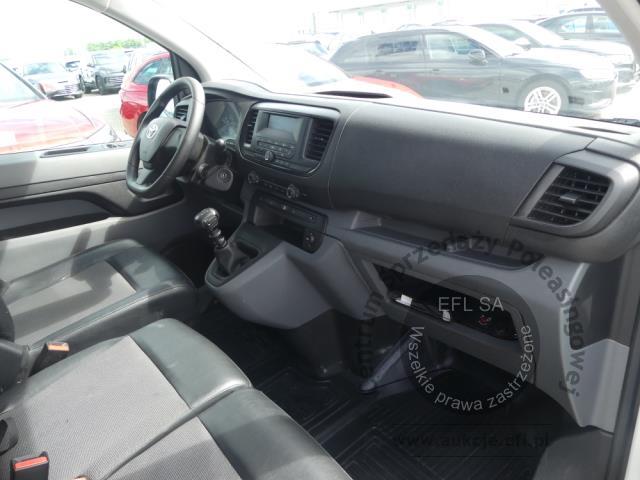 7 - TOYOTA PROACE 2.0 D-4D 122KM FURGON 2018r.