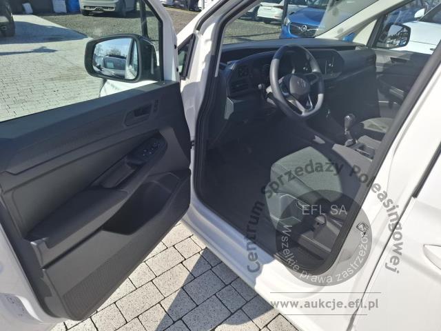 9 - Volkswagen Caddy osobowy 2.0 TDI Kombi 2022r. SK119XC Pojazd znajduje się w firmie AACAR sp. z o.o. Kasztanowa 5, 32-400 Jawornik