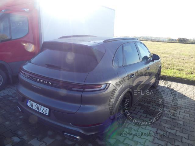 7 - PORSCHE CAYENNE E-HYBRID 2023r.