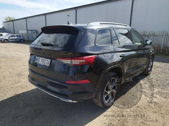 5 - Skoda Kodiaq 2.0 TDI 4x4 Sportline 2022r. WND9003A Pojazd znajduje się w firmie ARCTOS GROUP sp. z o.o. Al. Krakowska 7, 02-183 Warszawa