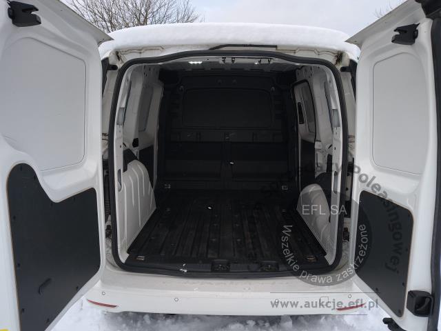 7 - Volkswagen Caddy Cargo 2.0 TDI 2023r. DW7WH42 Pojazd znajduje się w firmie ARCTOS GROUP sp. z o.o. Al. Krakowska 7, 02-183 Warszawa