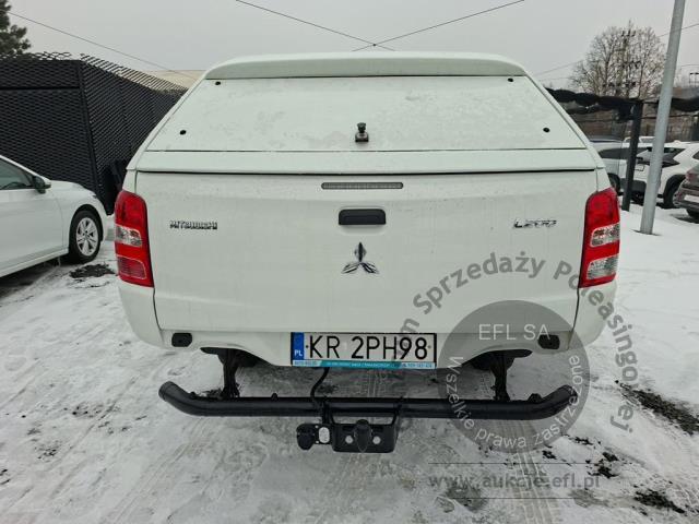 5 - Mitsubishi L 200 L200 2.4 d DC Invite 2019r. KR2PH98 Pojazd znajduje się w firmie AACAR sp. z o.o. Kasztanowa 5, 32-400 Jawornik