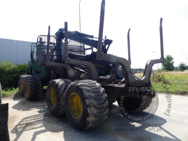 2 - Maszyna leśna forwarder  JOHN  DEERE  1110E   2010r.