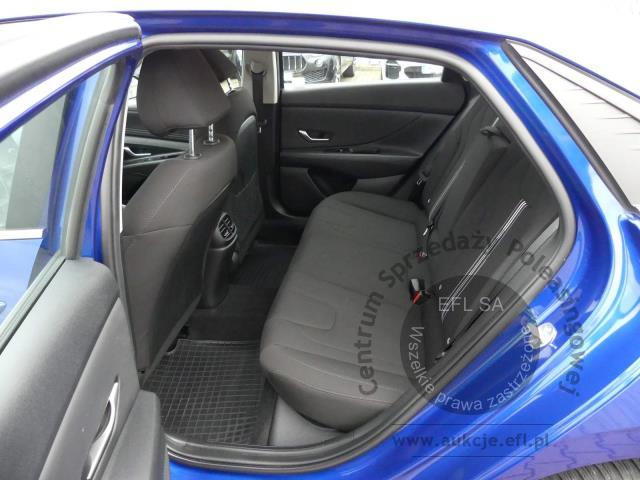 10 - Hyundai Elantra 1.6 Smart CVT Sedan 2023r. DW5WK71 Magnice