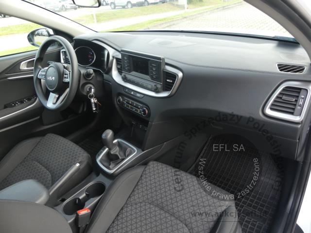 13 - Kia Ceed 1.0 T-GDI S Hatchback 2022r. DW5SW36 Magnice