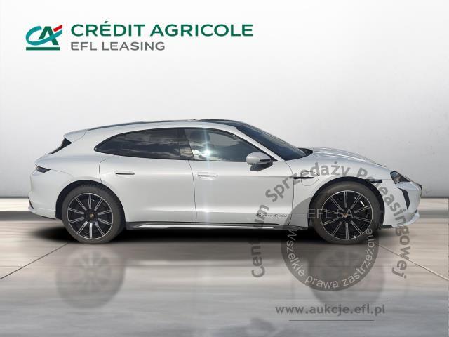 4 - PORSCHE TAYCAN TURBO CROSS TURISMO 2022r.