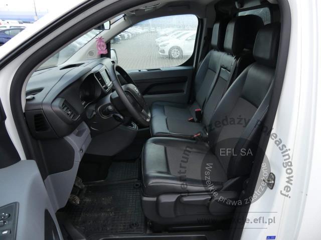 6 - Toyota Proace 2.0 D-4D Long Active 2022r. DW8TM76 Magnice