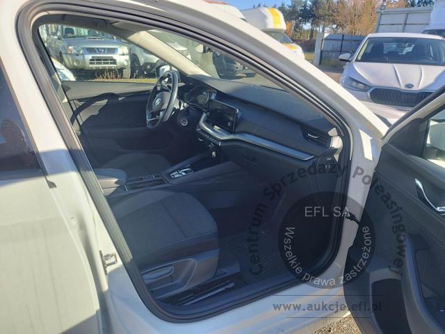 8 - Skoda  Octavia  2023r. WZ134GF Pojazd znajduje się w firmie ARCTOS GROUP sp. z o.o. Al. Krakowska 7, 02-183 Warszawa