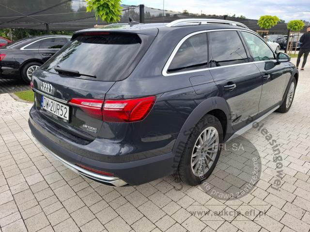 8 - AUDI A4 Allroad 40 TDI mHEV Quattro 2022r. DW2UR52 Pojazd znajduje się w firmie AACAR sp. z o.o. Kasztanowa 5, 32-400 Jawornik