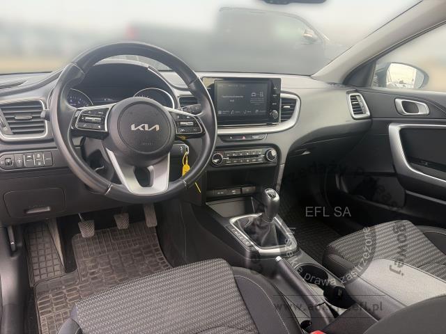12 - EFL FINANCE KIA CEED 1.0 T-GDI 120KM HATCHBACK 2022r.