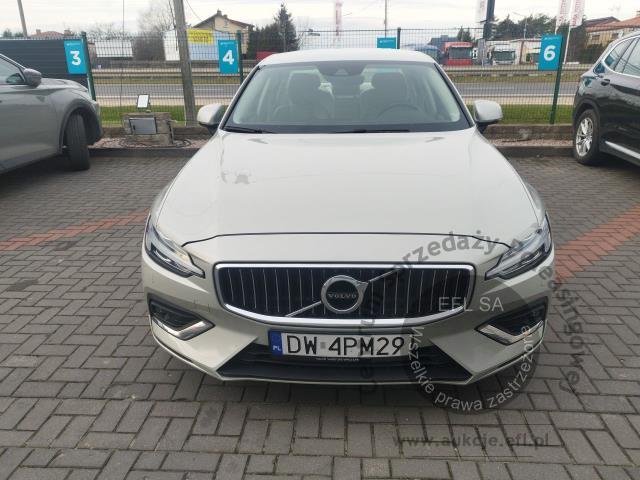3 - Volvo S60 B4 B Inscription aut 2021r. DW4PM29 UWAGA!! Pojazd znajduje się w firmie AUTO MOTO CENTRUM sp. z o.o. ul. Ostrowska 328 (przy Trasie Katowickiej) 61-312 Poznań