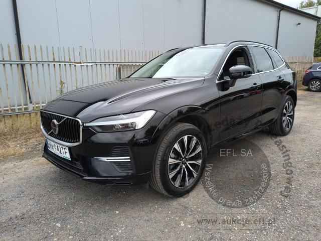 1 - VOLVO XC60 B4 D AWD Core aut 2022r. WW942TF UWAGA!! Pojazd znajduje się w firmie Arctos Sp. z o.o. Warszawa, Al. Krakowska 7, 02-183 Warszawa