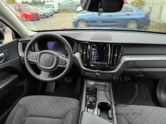11 - VOLVO XC60 B4 D AWD Core aut 2022r. WW942TF UWAGA!! Pojazd znajduje się w firmie Arctos Sp. z o.o. Warszawa, Al. Krakowska 7, 02-183 Warszawa