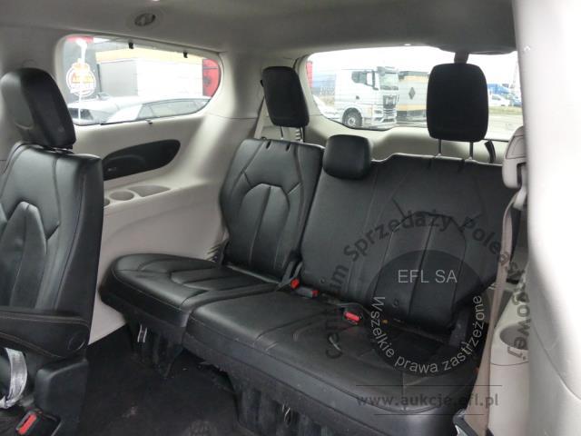 10 - CHRYSLER PACIFICA 3.6 V6 FWD 2016r.