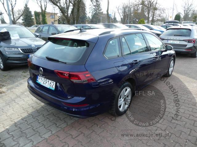 3 - Volkswagen Golf VIII 2.0 TDI Life Kombi 2023r. PY29162 UWAGA!! Pojazd znajduje się w firmie AUTO MOTO CENTRUM sp. z o.o. ul. Ostrowska 328 (przy Trasie Katowickiej) 61-312 Poznań