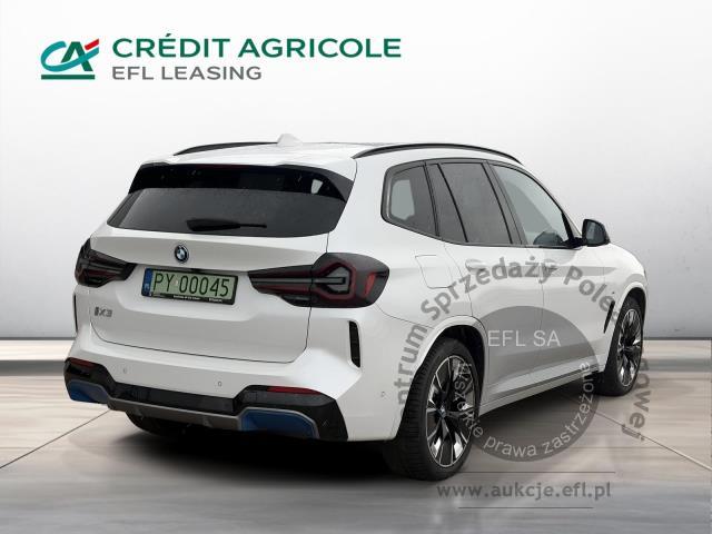 8 - BMW iX3  2022r.